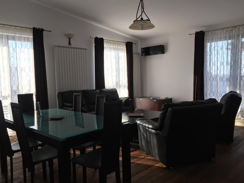 Militari, Orsova, apartament 3 camere, mobilat si utilat lux